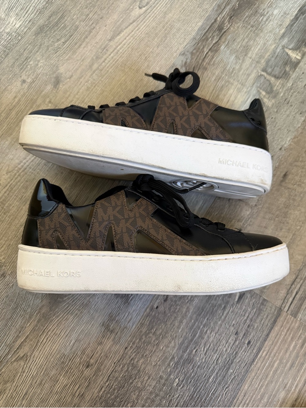 Michael Kors womens Black & Brown Logo Low-Top Sneakers